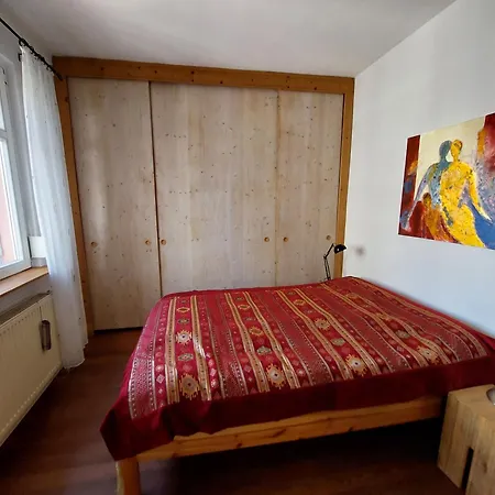 Gemuetliche Kuenstlerwohnung Mit Grosser Dachterrasse * Вайнхайм